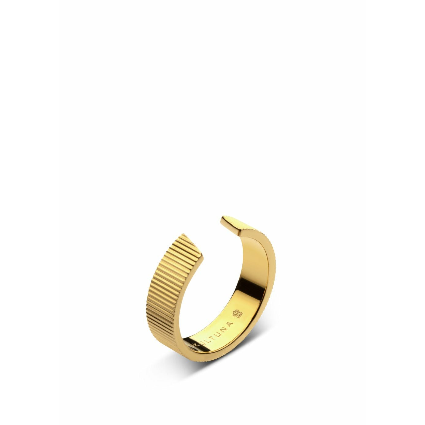 Skultuna Ribbed Ring Wide Medium 316 L Steel Gold Plated, ø1,73 Cm
